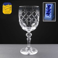 Earle Crystal Wine Glass With Panel For Engraving In Presentation Box